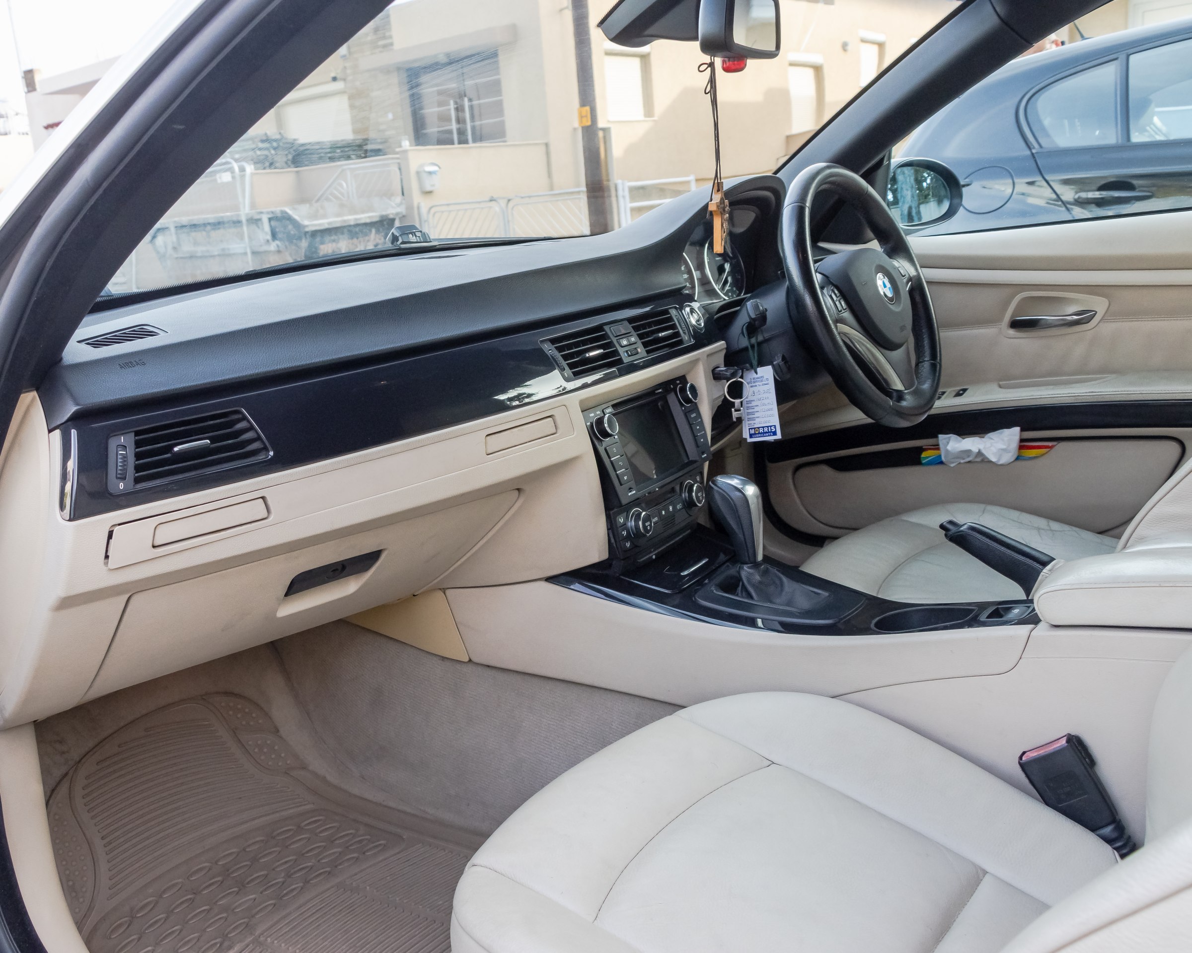 2010 BMW E93 320i Cabriolet Auto - Image 6